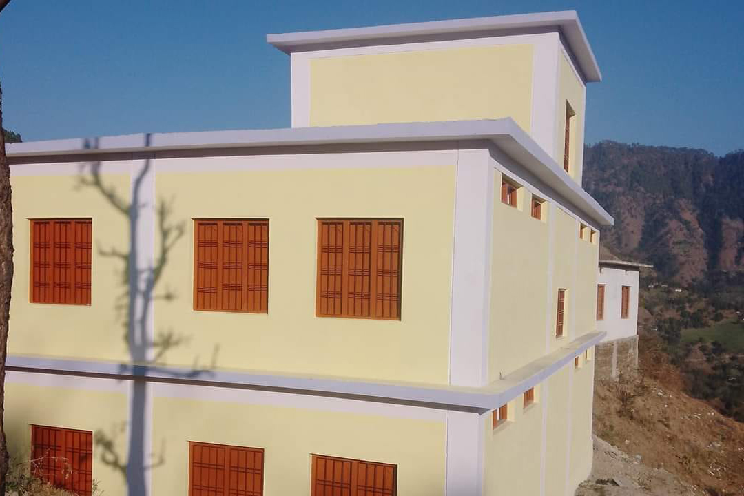 डिलाशैनी माविको चार कोठे भवन निर्माण 